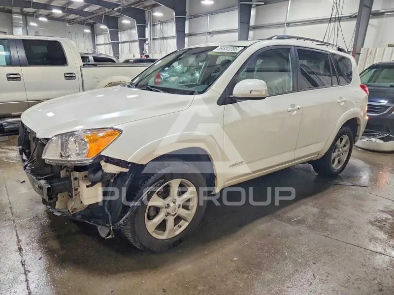 2012 Toyota RAV4 фото