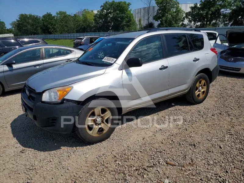 2012 Toyota RAV4 photo