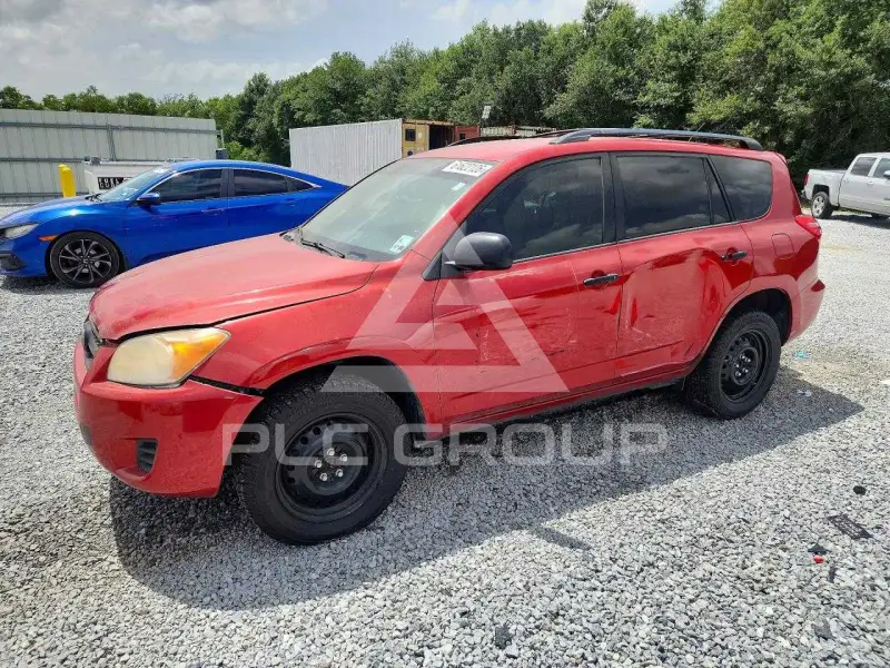 2012 Toyota RAV4 photo