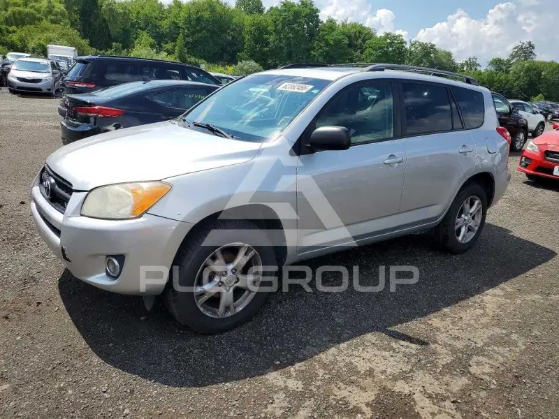 2012 Toyota RAV4 фото