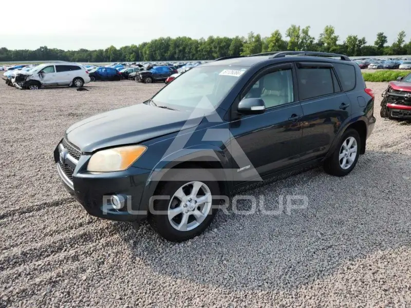 2012 Toyota RAV4 фото