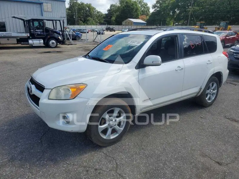 2012 Toyota RAV4 фото