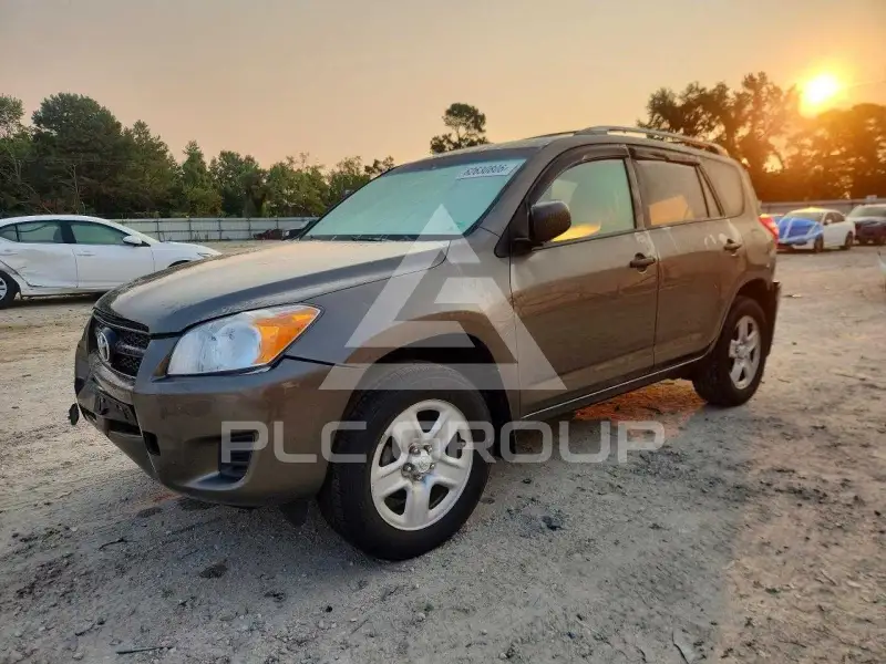 2012 Toyota RAV4 фото