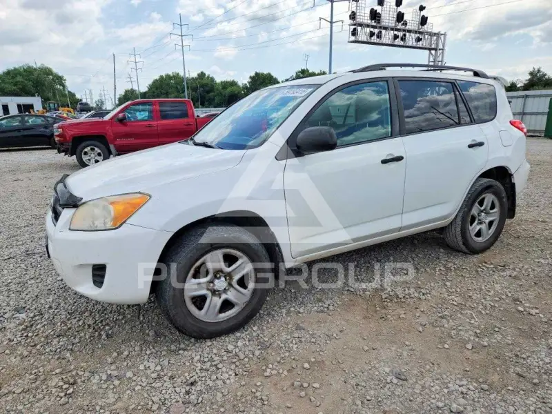 2012 Toyota RAV4 фото