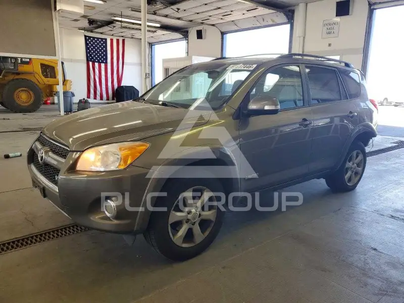 2012 Toyota RAV4 фото