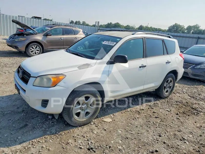 2012 Toyota RAV4 photo
