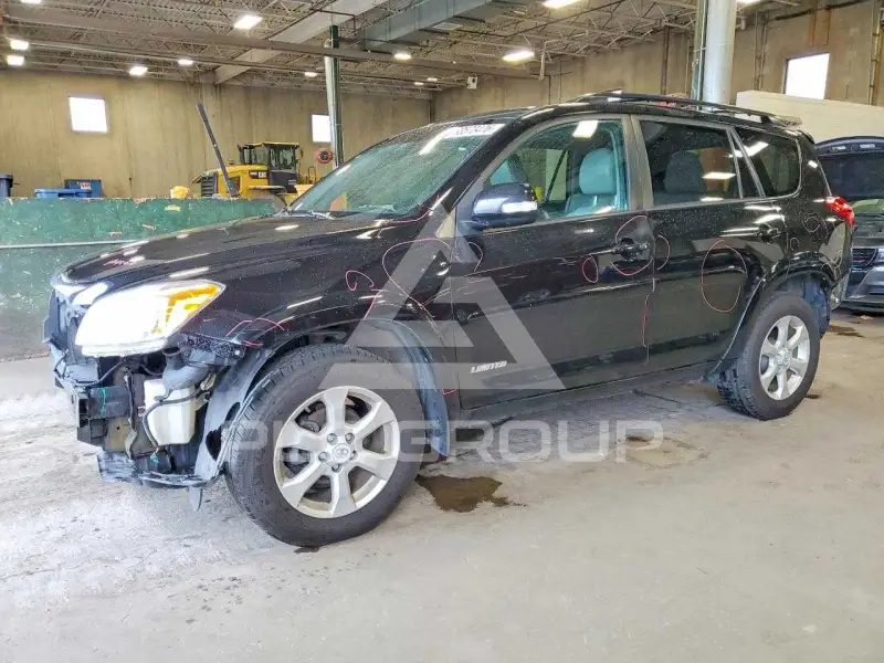 2012 Toyota RAV4 фото