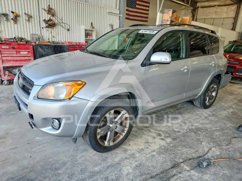 2012 Toyota RAV4 фото