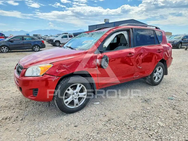 2012 Toyota RAV4 фото