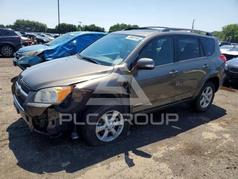 2012 Toyota RAV4 фото