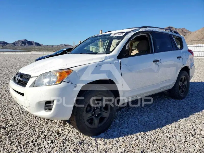2012 Toyota RAV4 фото