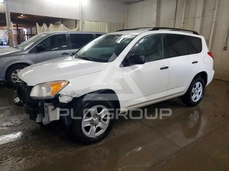 2012 Toyota RAV4 фото