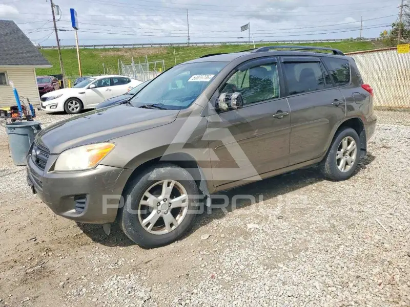 2012 Toyota RAV4 фото