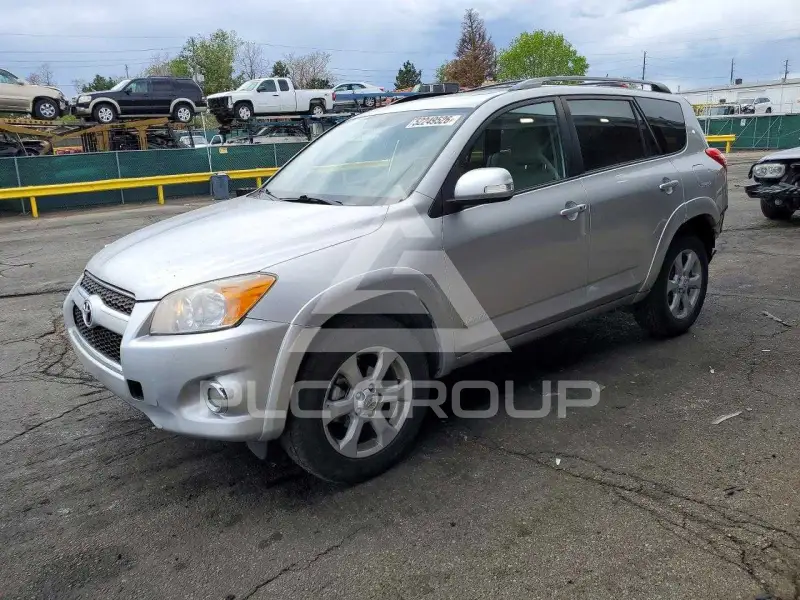 2012 Toyota RAV4 фото