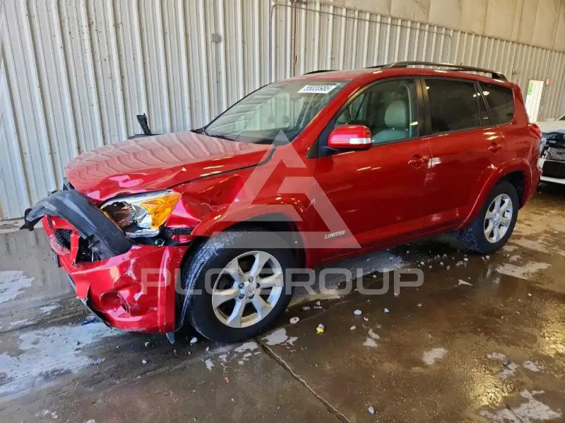 2012 Toyota RAV4 фото