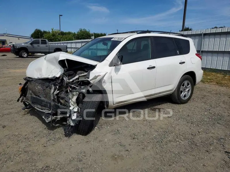 2012 Toyota RAV4 фото