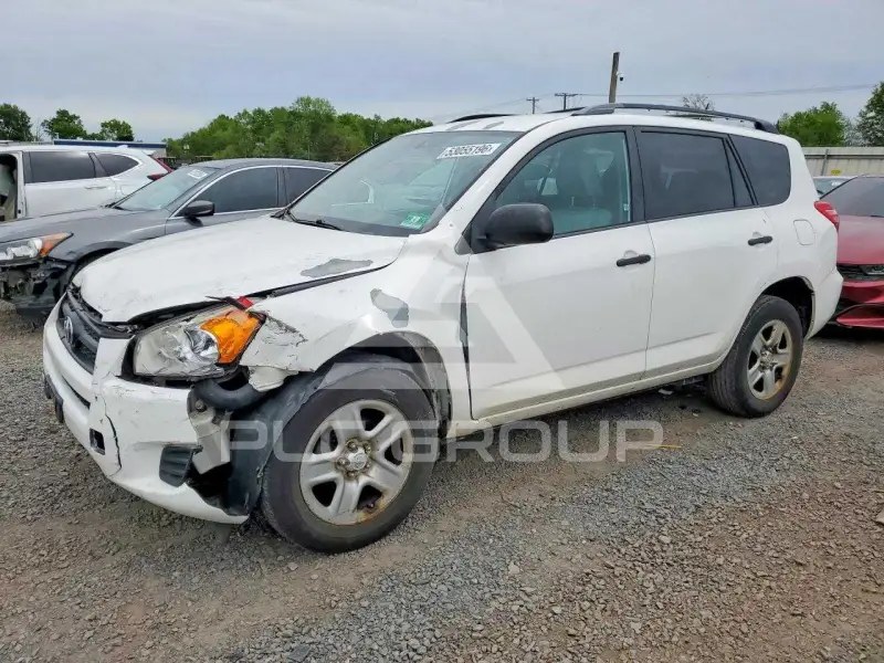 2012 Toyota RAV4 фото