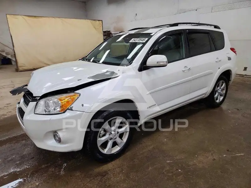 2012 Toyota RAV4 фото