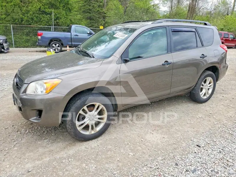 2012 Toyota RAV4 фото