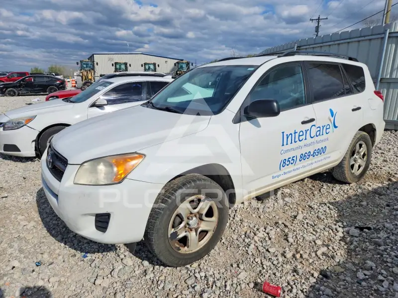 2012 Toyota RAV4 фото