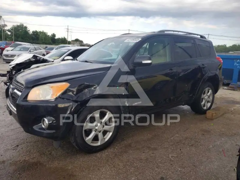2012 Toyota RAV4 фото