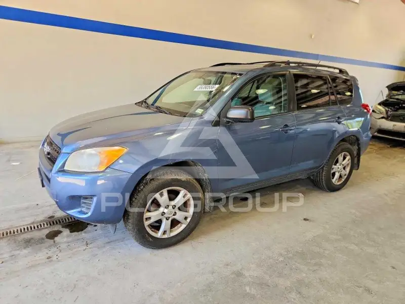 2012 Toyota RAV4 фото