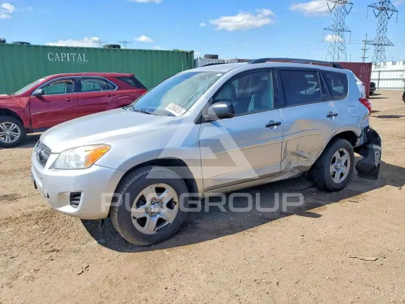 2012 Toyota RAV4 фото