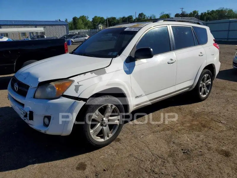 2012 Toyota RAV4 фото