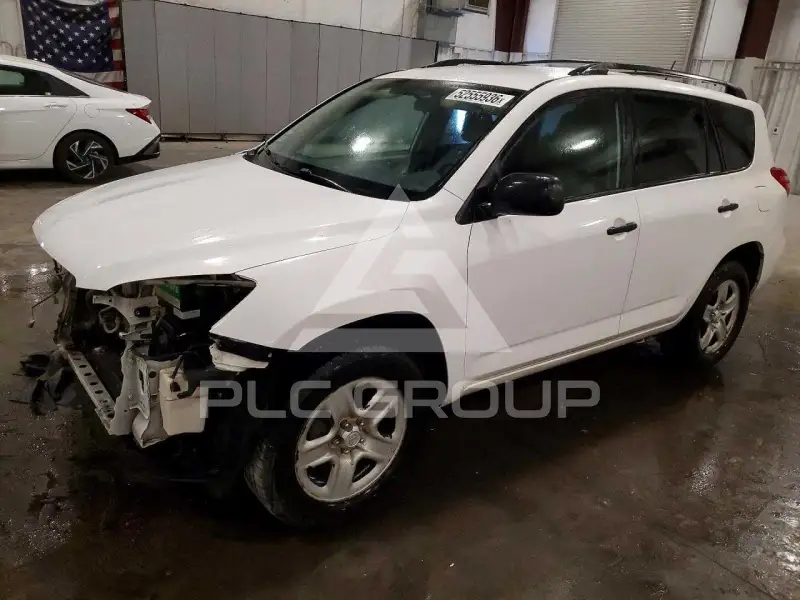 2012 Toyota RAV4 фото