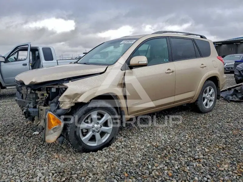 2012 Toyota RAV4 фото