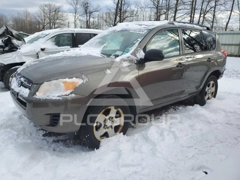 2012 Toyota RAV4 фото