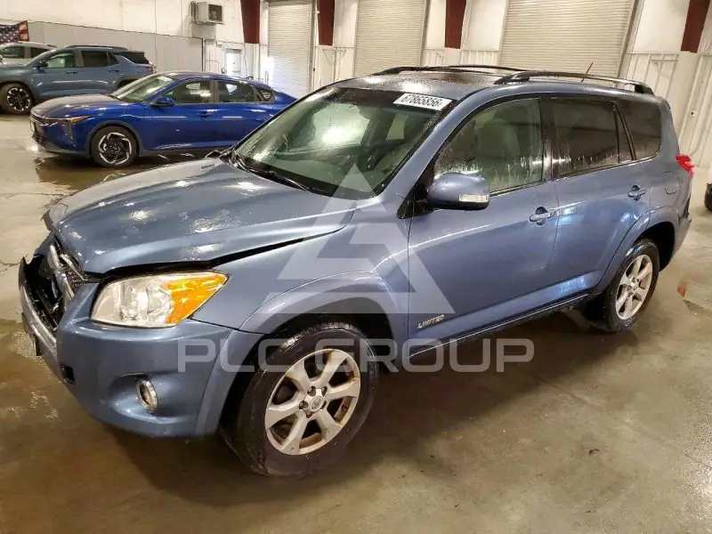 2012 Toyota RAV4 фото
