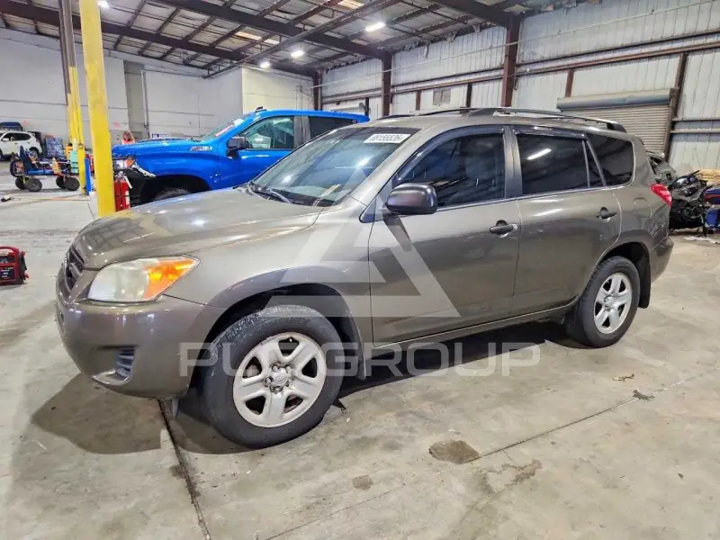 2012 Toyota RAV4 фото