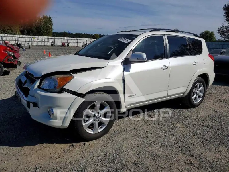 2012 Toyota RAV4 фото