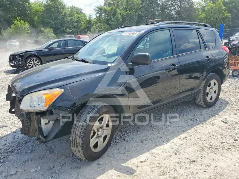 2012 Toyota RAV4 фото