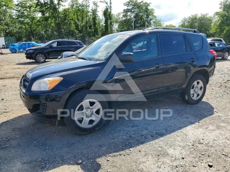 2012 Toyota RAV4 фото