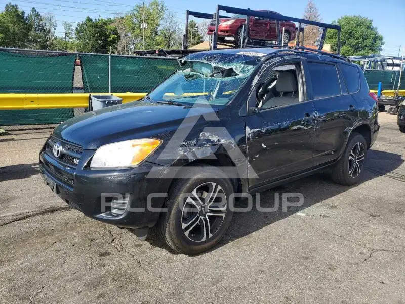 2012 Toyota RAV4 photo