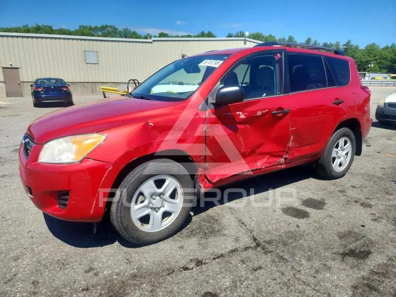 2012 Toyota RAV4 photo