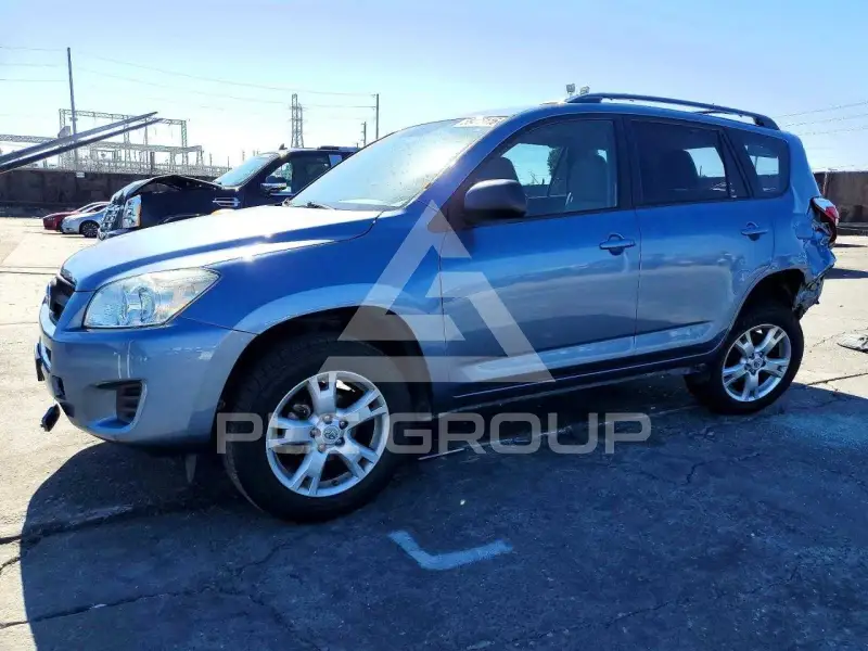 2012 Toyota RAV4 фото