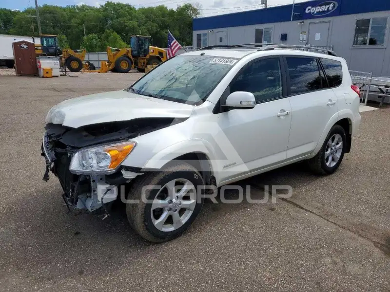 2012 Toyota RAV4 фото