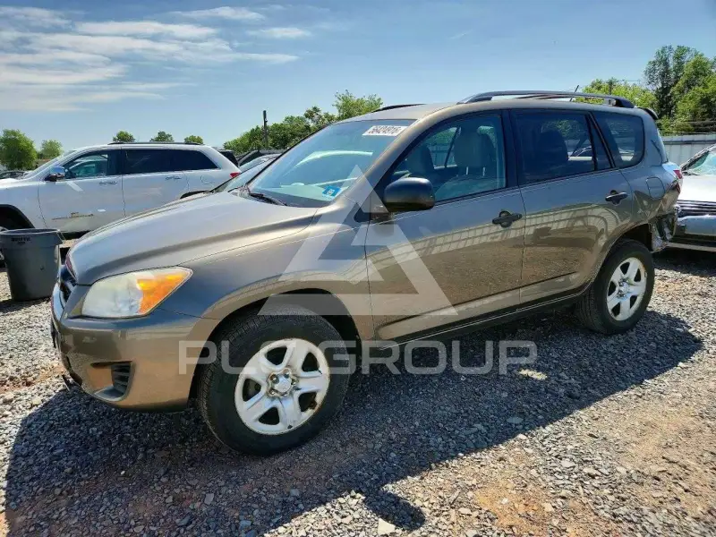 2012 Toyota RAV4 фото