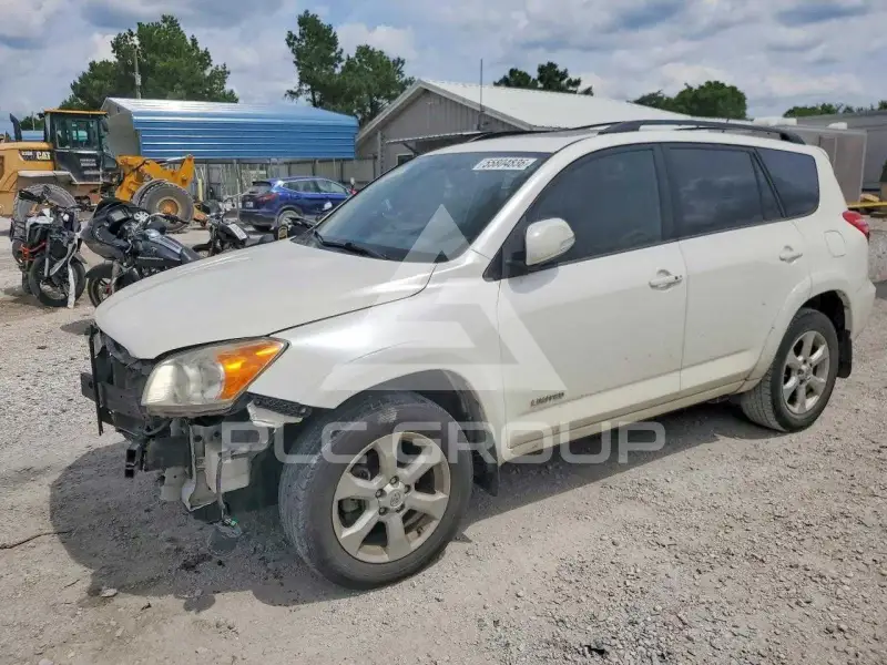 2012 Toyota RAV4 фото