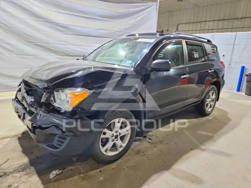 2012 Toyota RAV4 photo