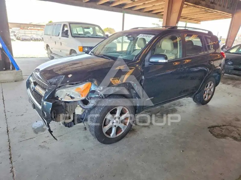 2012 Toyota RAV4 фото