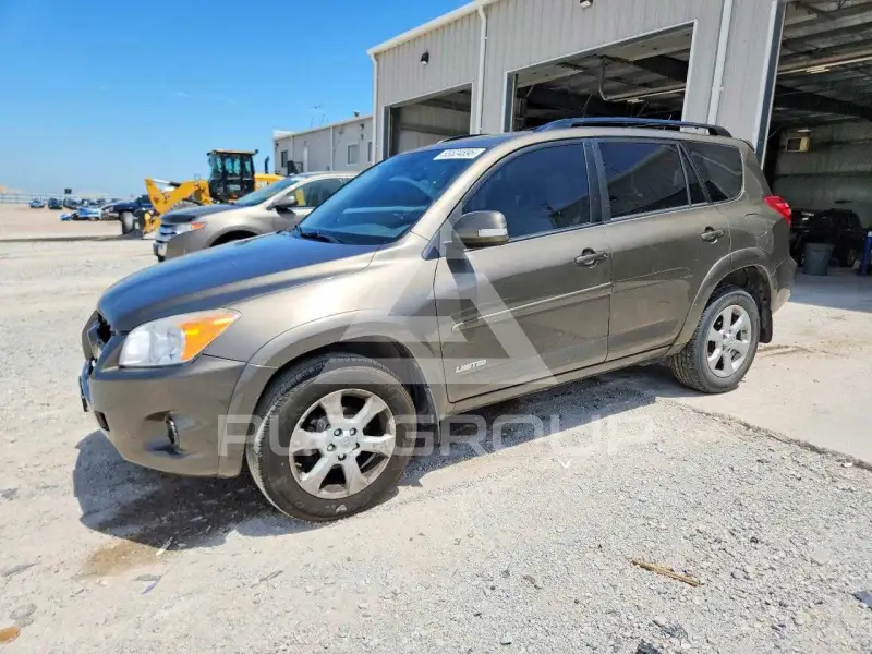 2012 Toyota RAV4 фото