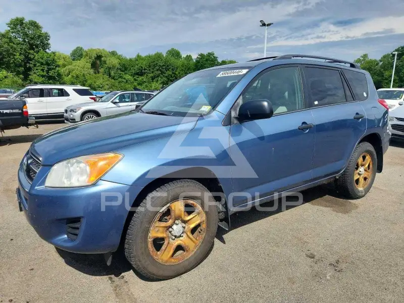 2012 Toyota RAV4 photo