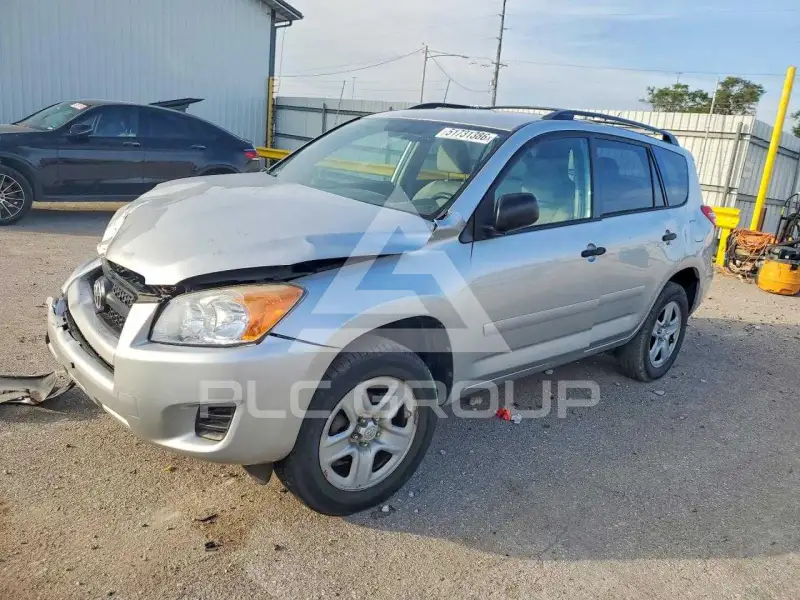 2012 Toyota RAV4 photo