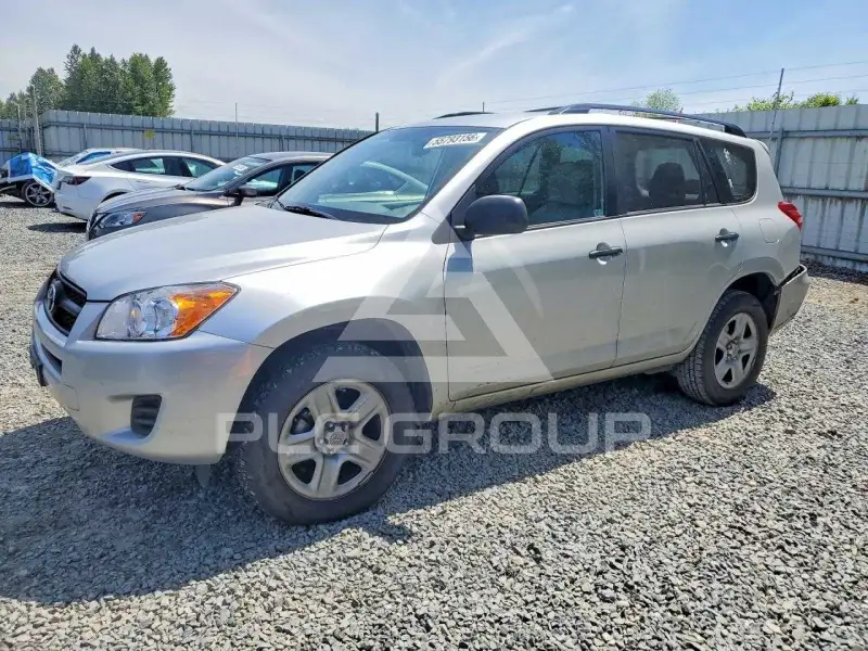 2012 Toyota RAV4 фото