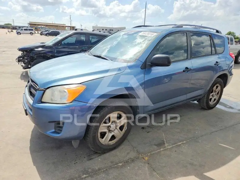 2012 Toyota RAV4 фото