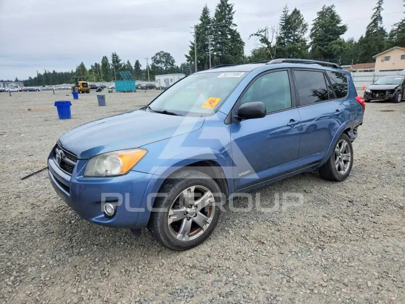2012 Toyota RAV4 photo
